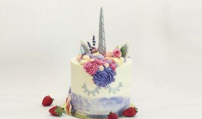 Unicorn Summer Cake